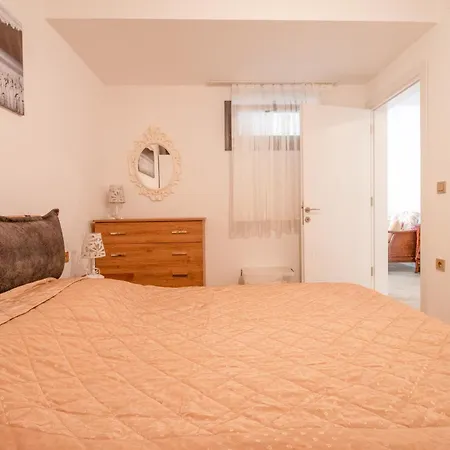 Casa Luz 2 *